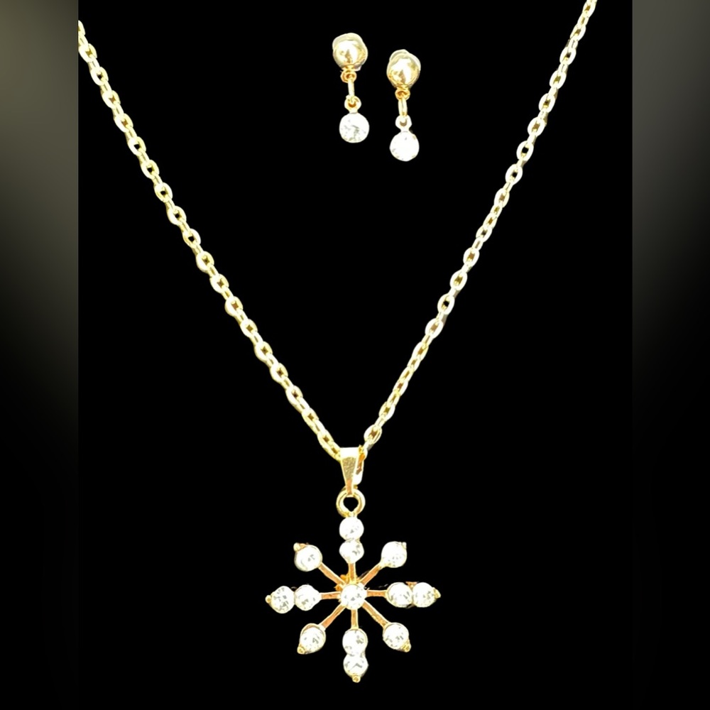 🆕 Golden Blizzard Necklace & Earring Set